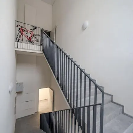 Brand New 58 Loft With Free Parking *