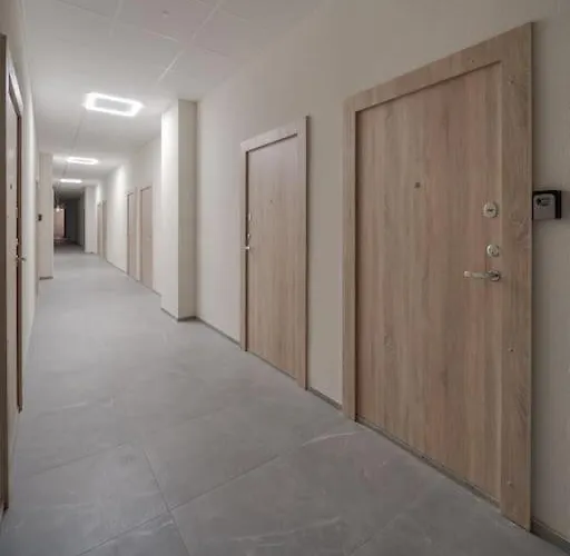 Brand New 58 Loft With Free Parking