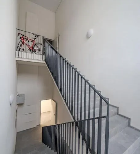 Brand New 58 Loft With Free Parking *